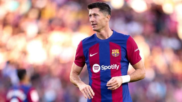 Ile zarabia Lewandowski w Barcelonie? Zaskakujące kwoty i kontrakt! Ile zarabia Lewandowski w Barcelonie? Zaskakujące kwoty i kontrakt!