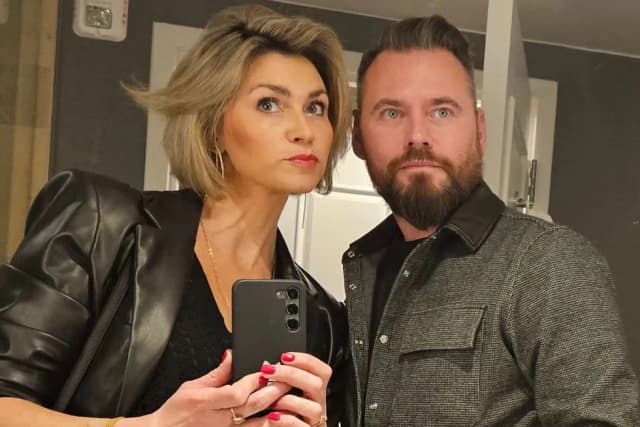 Tomasz Smokowski żona: Kim jest Adrianna Smokowska i jak wspiera sport? Tomasz Smokowski żona: Kim jest Adrianna Smokowska i jak wspiera sport?